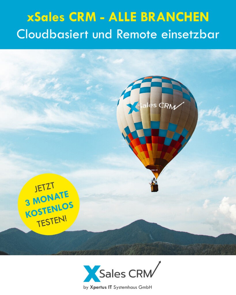 Bunte Heißluftballonfahrt über Berge mit Werbung für xSales CRM, das cloudbasierte Lösungen für alle Branchen anbietet und eine kostenlose Testphase von 3 Monaten bewirbt.